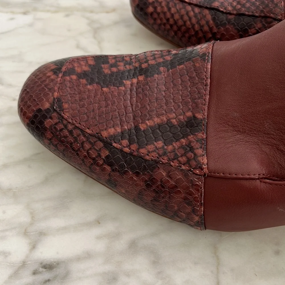 Louise et Cie maroon snake skin leather loafer 11 - Picture 3 of 9